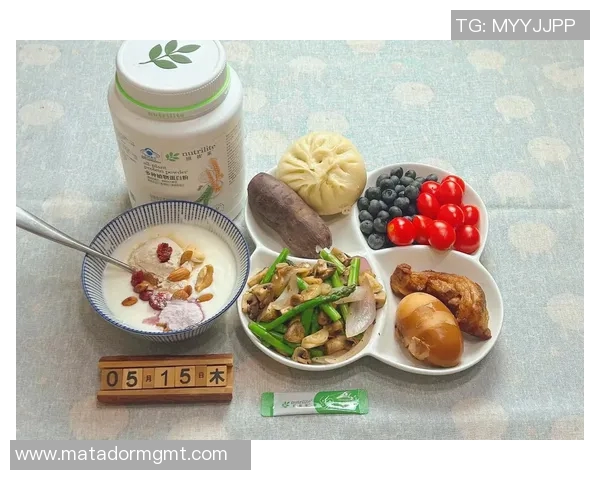 丰盛多彩:水果大餐,搭配创意,让你品尝不一样的味蕾享受 丰盛多彩:水果大餐,搭配创意,让你品尝不一样的味蕾享受