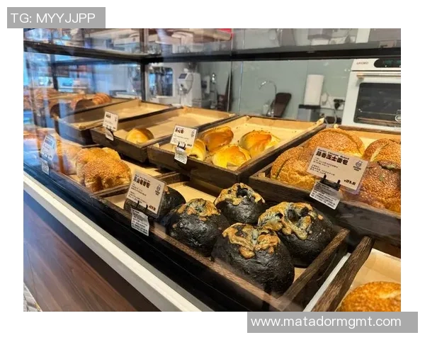 蛋糕与面包的完美融合探索：口感、工艺与创新的无限可能